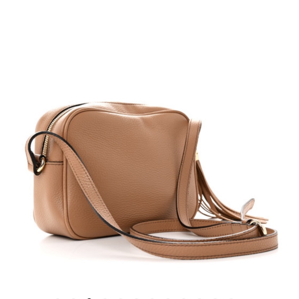 COPY - Gucci 
Pebbled Calfskin Small Soho Disco Bag Camelia - Picture 3 of 9